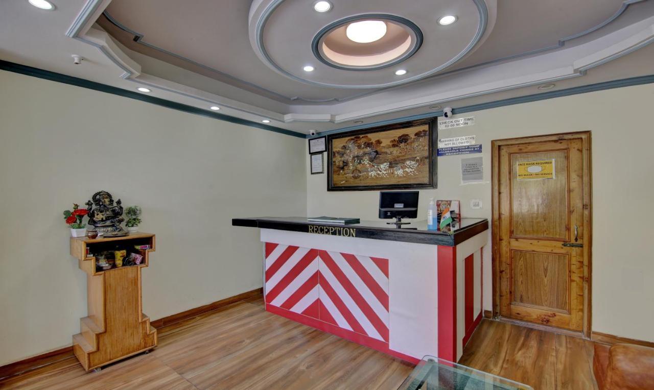 Chichoga Holiday Inn Manāli Exteriér fotografie